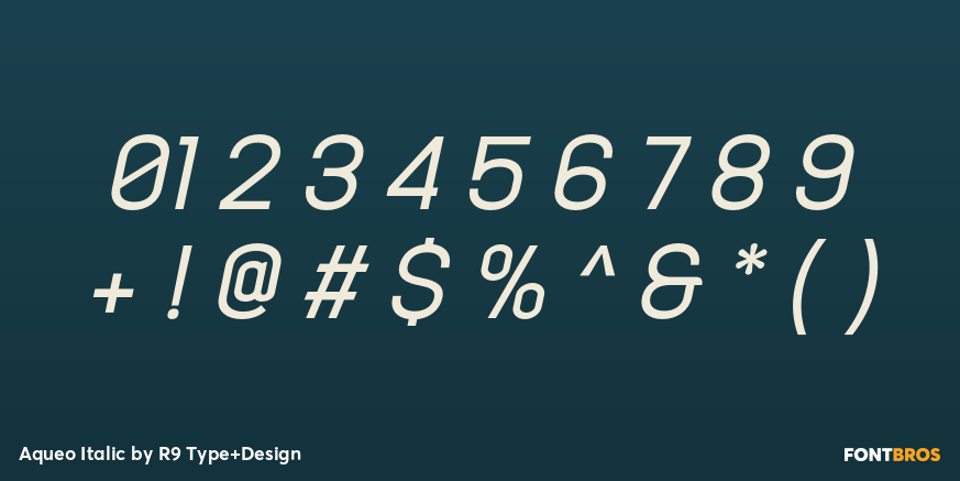 Aqueo Italic Font Poster #4